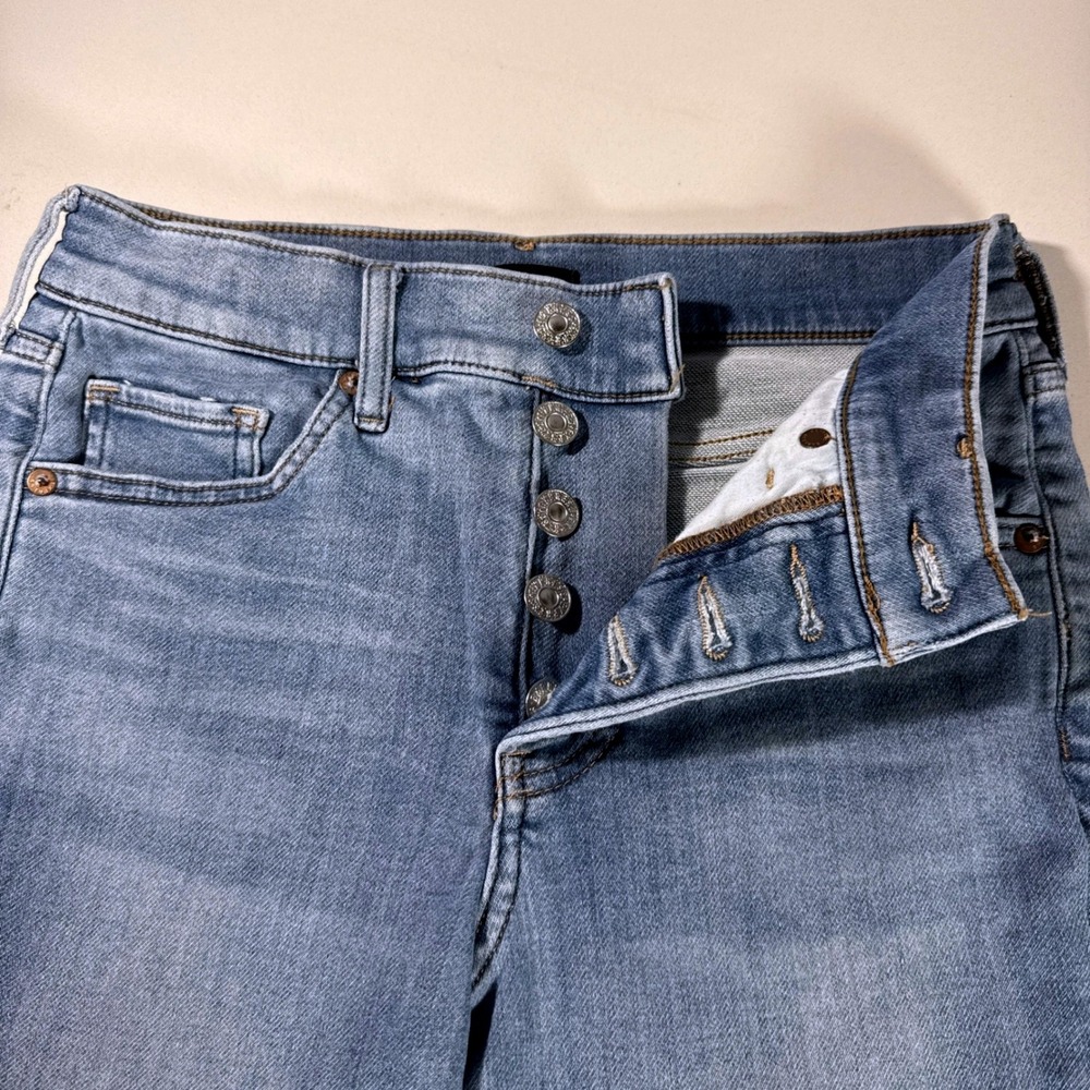 Express Skinny Mid Rise Light Wash Button Fly Denim Jeans‎  Size 2 - Picture 6 of 12
